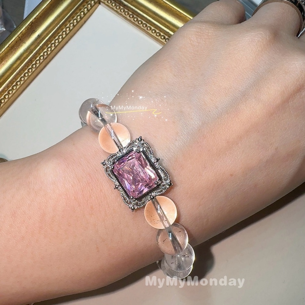 Clear Quartz Bracelet 9mm - Picture 4 of 9